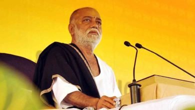 મોરારીબાપુ