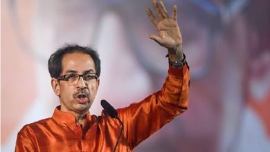 ઉદ્ધવ ઠાકરે, અર્નબ ગૌસ્વામી